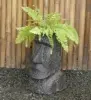 Artikelbild 2 des Artikels “Moai-Kopf als Pflanzgefäß, ca. 40cm hoch, 12cm Durchmesser und 13cm Tiefe des Lochs. Aus Stein gegossen, handgefertigt & gefärbt “